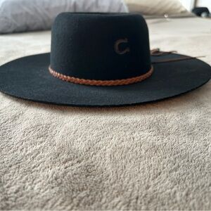 Charlie 1 Horse Wonderlust hat, felt black